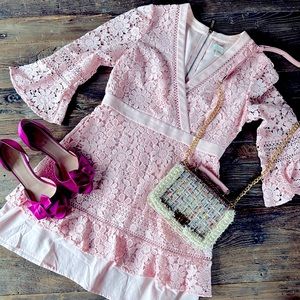 Ted Baker wrap tiered lace dress EUC size 3 (US 6)